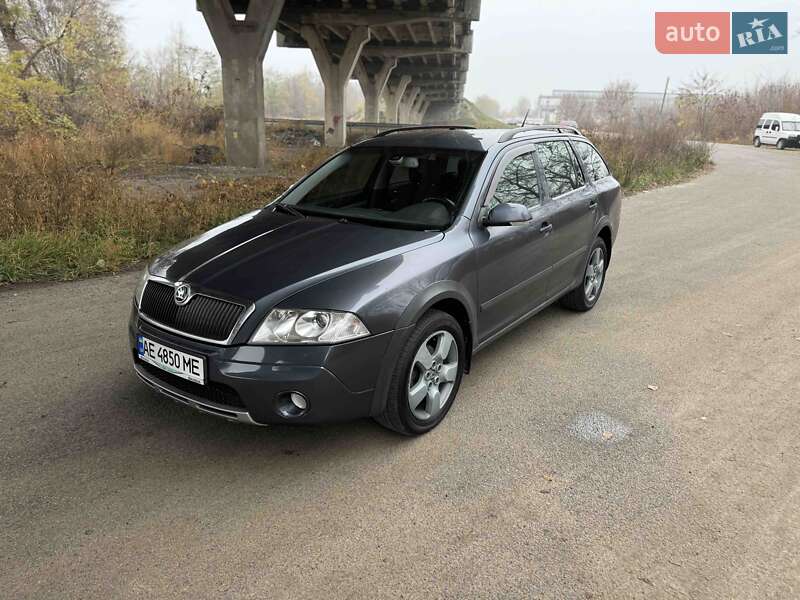 Універсал Skoda Octavia Scout 2008 в Дніпрі