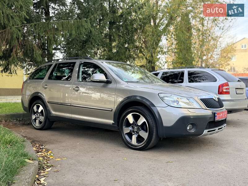 Универсал Skoda Octavia Scout 2013 в Вознесенске
