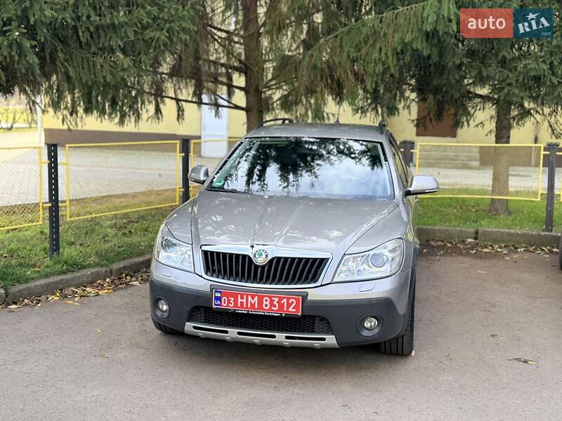 Универсал Skoda Octavia Scout 2013 в Вознесенске