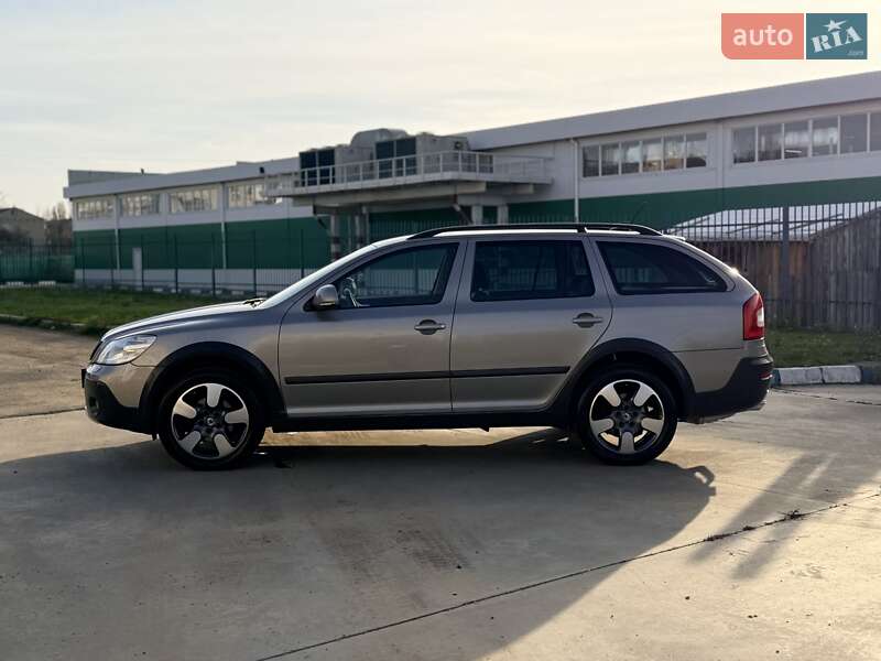 Универсал Skoda Octavia Scout 2013 в Вознесенске