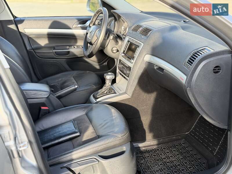 Универсал Skoda Octavia Scout 2013 в Вознесенске