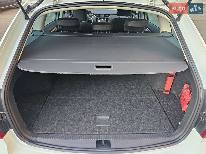 Универсал Skoda Octavia Scout 2017 в Киеве фото 23 Универсал Skoda Octavia Scout 2017 в Киеве