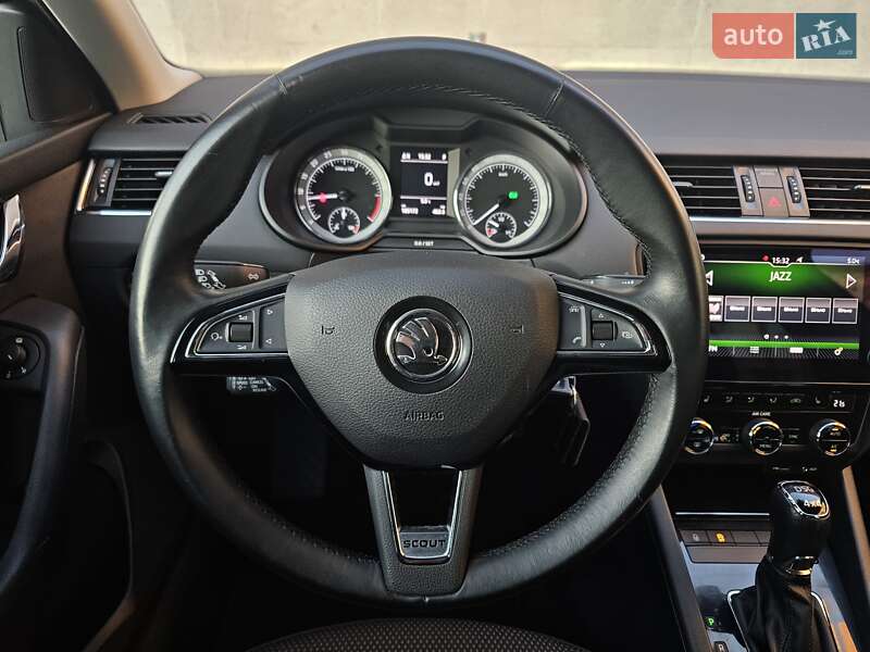 Универсал Skoda Octavia Scout 2017 в Киеве фото 35 Универсал Skoda Octavia Scout 2017 в Киеве
