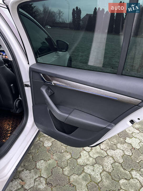 Универсал Skoda Octavia Scout 2018 в Дубно