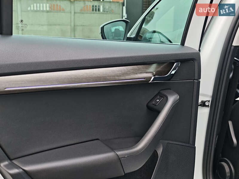 Универсал Skoda Octavia Scout 2018 в Луцке фото 46 Универсал Skoda Octavia Scout 2018 в Луцке