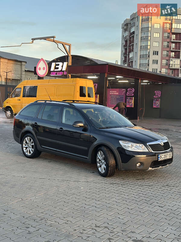 Универсал Skoda Octavia Scout 2010 в Славском