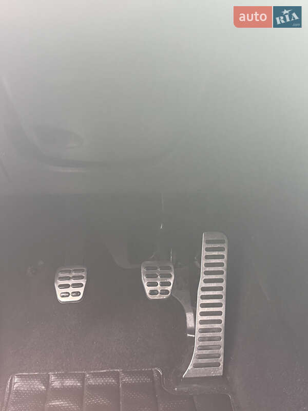 Универсал Skoda Octavia Scout 2010 в Славском