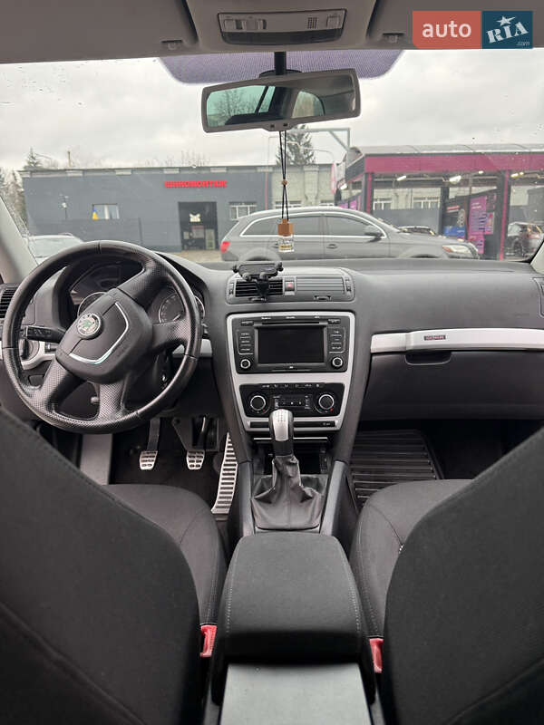 Универсал Skoda Octavia Scout 2010 в Славском