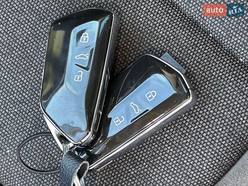 Універсал Skoda Octavia Scout 2022 в Стрию