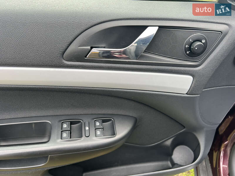 Універсал Skoda Octavia Scout 2009 в Рожище