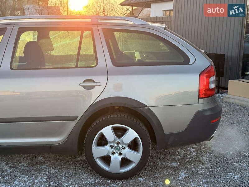 Универсал Skoda Octavia Scout 2013 в Староконстантинове фото 11 Универсал Skoda Octavia Scout 2013 в Староконстантинове