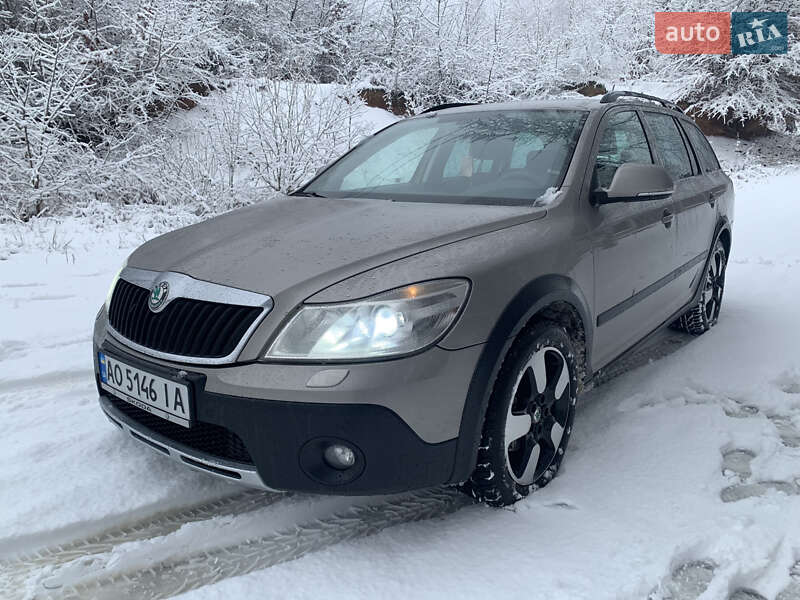Skoda Octavia Scout 2011 Skoda Octavia Scout 2011