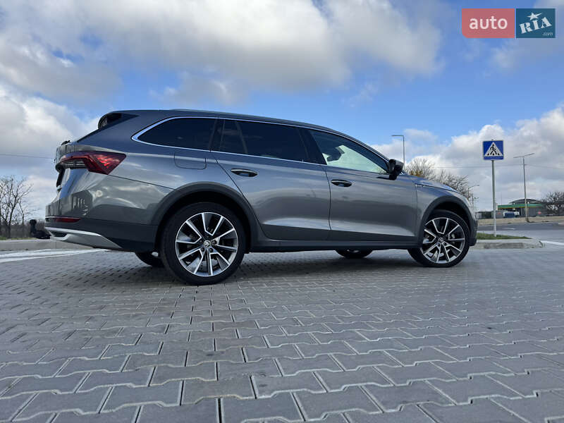 Skoda Octavia Scout 2022