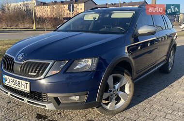 Универсал Skoda Octavia Scout 2017 в Ужгороде