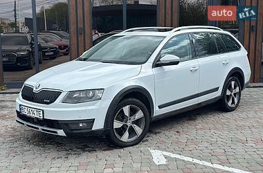 Универсал Skoda Octavia Scout 2015 в Львове