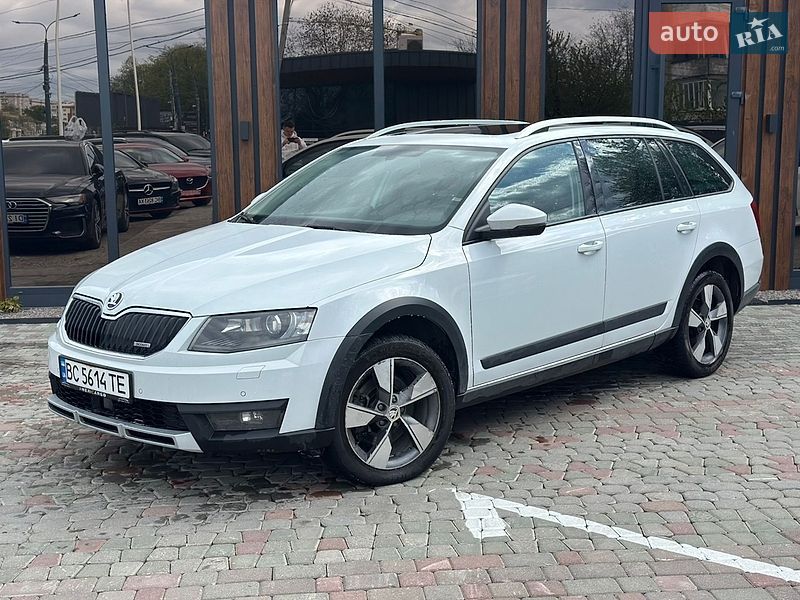 Skoda Octavia Scout 2015