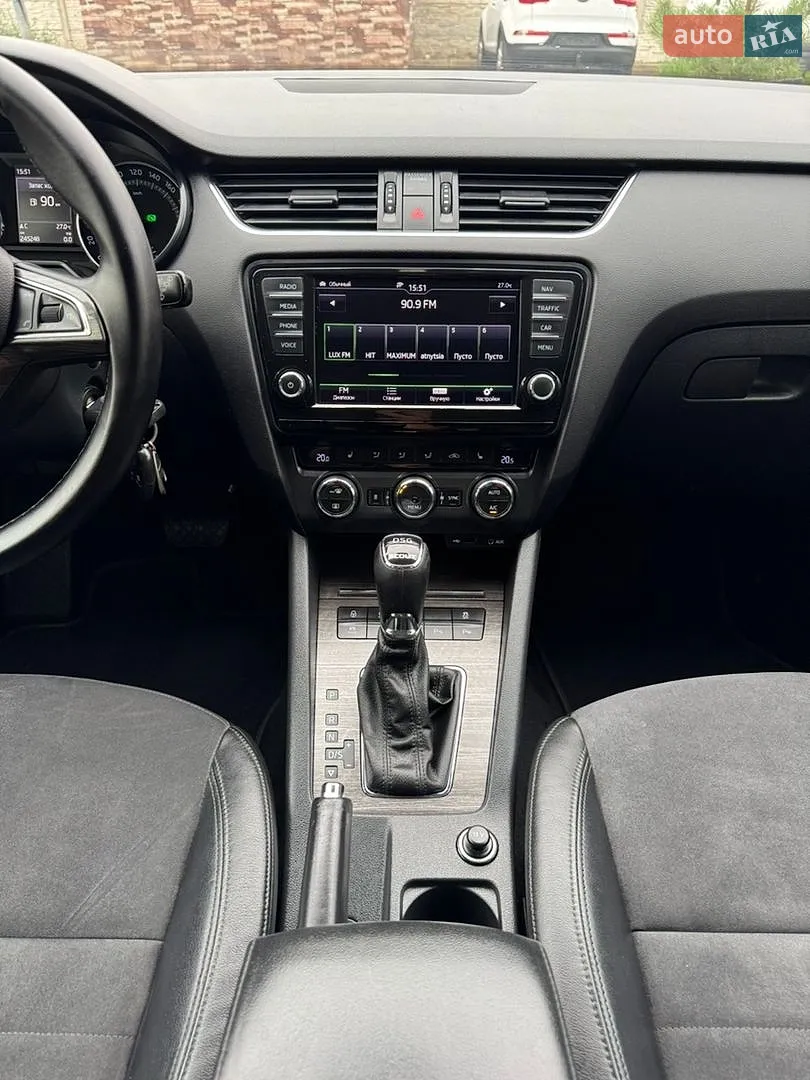 2015 Skoda Octavia - мініатюра 26