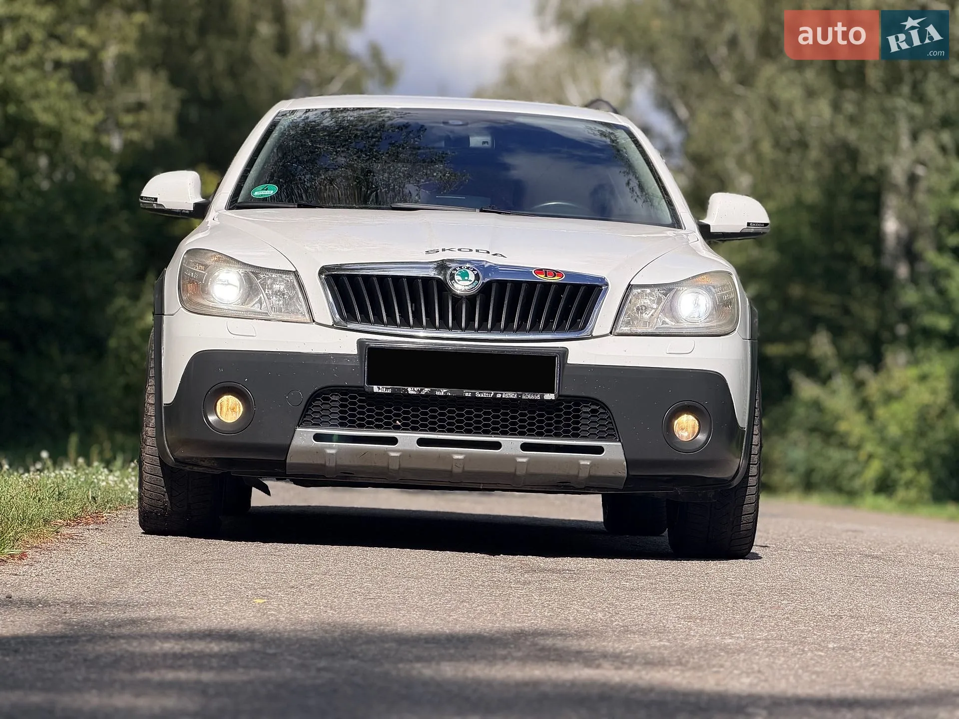 2011 Skoda Octavia - мініатюра 12
