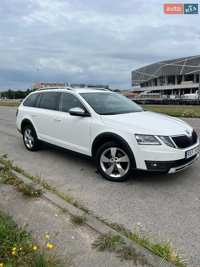 2019 Skoda Octavia - мініатюра 10