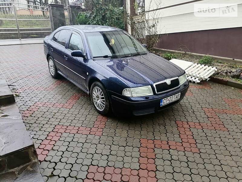 Skoda Octavia Tour Mojno Roztamojity