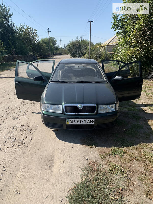 Skoda Octavia Tour