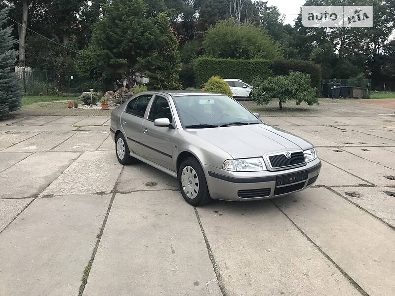 Skoda Octavia Tour