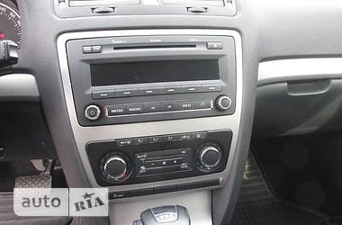 Хэтчбек Skoda Octavia 2012 в 