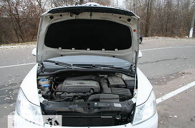 Седан Skoda Octavia 2012 в 