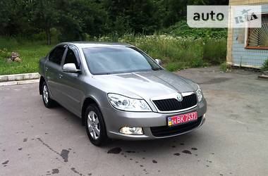 Седан Skoda Octavia 2010 в 