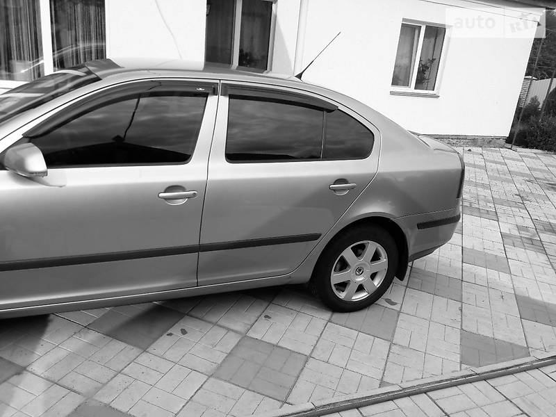 Седан Skoda Octavia 2008 в Черкассах