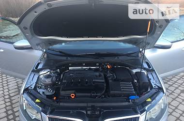 Седан Skoda Octavia 2013 в 