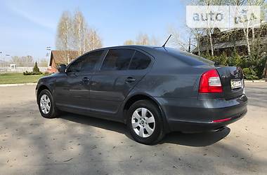 Седан Skoda Octavia 2012 в Днепре