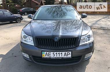 Седан Skoda Octavia 2012 в Днепре