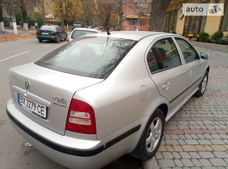 Лифтбек Skoda Octavia 2004 в Каменец-Подольском