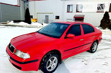 Седан Skoda Octavia 1999 в Харькове