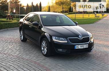 Седан Skoda Octavia 2014 в Луцке