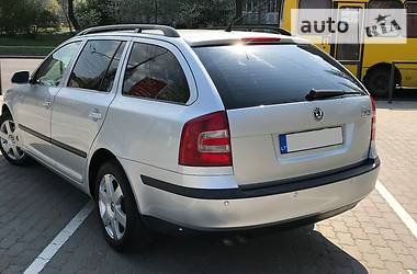 Универсал Skoda Octavia 2009 в Луцке