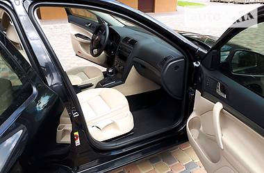 Универсал Skoda Octavia 2010 в 