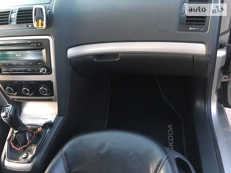 Універсал Skoda Octavia 2011 в Овручі