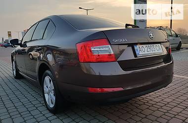 Седан Skoda Octavia 2013 в Мукачево