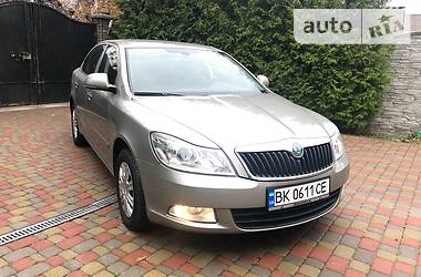 Седан Skoda Octavia 2012 в Ровно