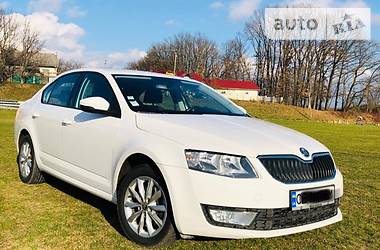 Седан Skoda Octavia 2013 в Черновцах