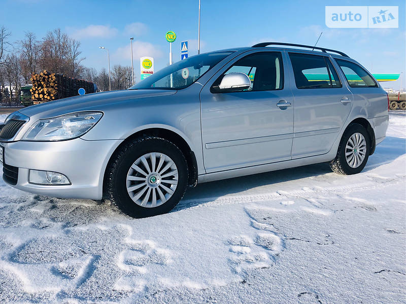 Универсал Skoda Octavia 2010 в Ивано-Франковске