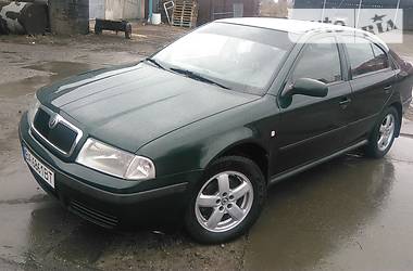 Седан Skoda Octavia 2001 в Кропивницком