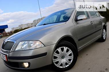 Седан Skoda Octavia 2009 в Дрогобыче