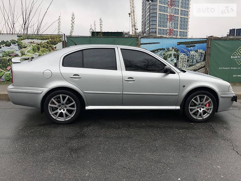 Хэтчбек Skoda Octavia 2001 в Днепре