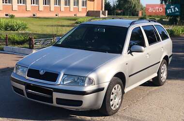 Универсал Skoda Octavia 2003 в Решетиловке