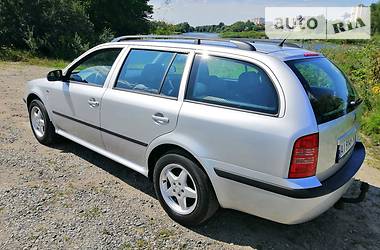 Универсал Skoda Octavia 2003 в Белой Церкви