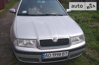 Седан Skoda Octavia 2006 в 