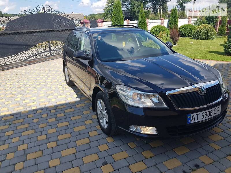 Универсал Skoda Octavia 2012 в Калуше